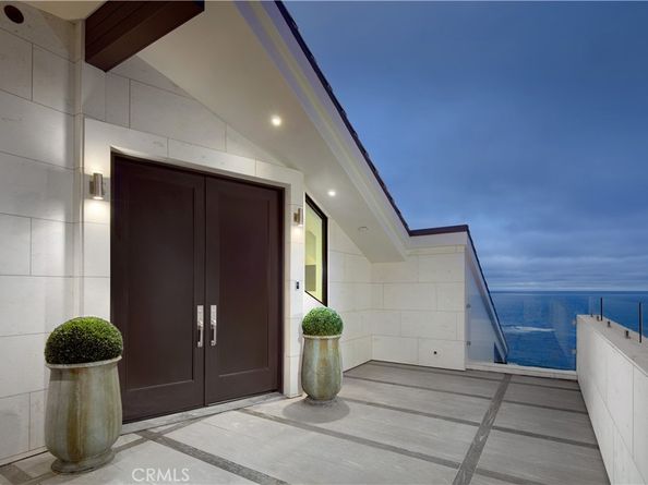33 Bay Drive, Laguna Beach CA 92651