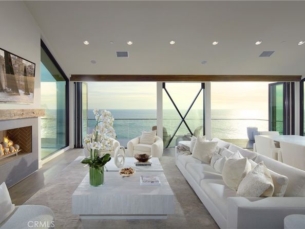 33 Bay Drive, Laguna Beach CA 92651