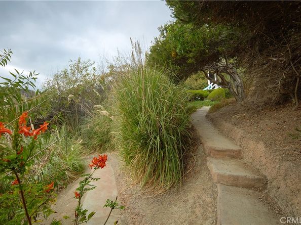 33 Bay Drive, Laguna Beach CA 92651