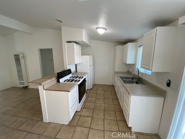 2214 Rutgers Drive, Costa Mesa CA 92627