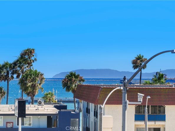3901 E Livingston Drive 402, Long Beach CA 90803