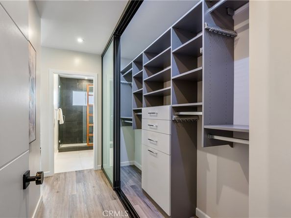 3901 E Livingston Drive 402, Long Beach CA 90803