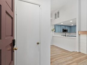 2352 Altisma Way 15, Carlsbad CA 92009