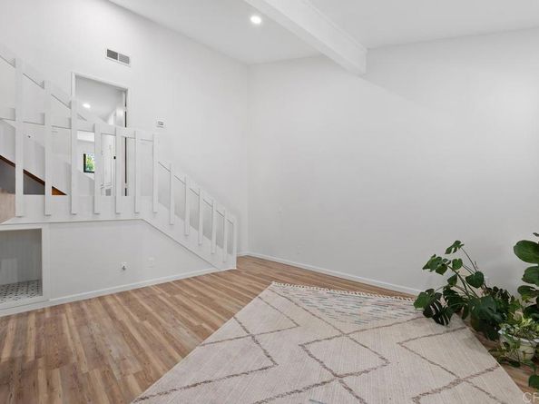 2352 Altisma Way 15, Carlsbad CA 92009