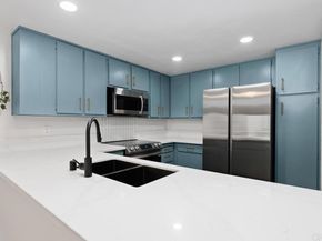 2352 Altisma Way 15, Carlsbad CA 92009