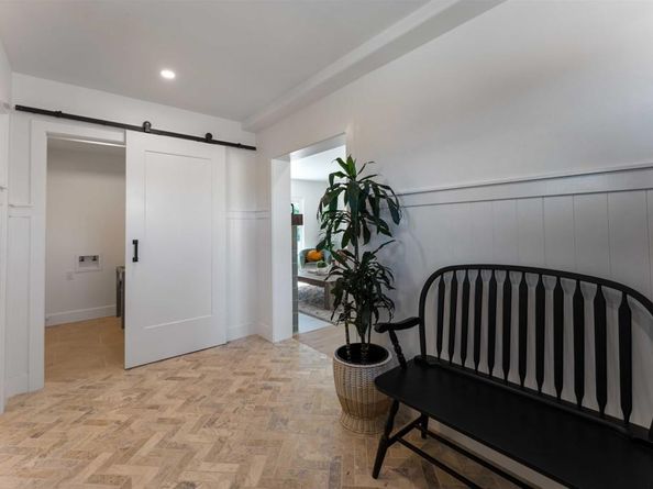 3781 Buena Creek Rd, Vista CA 92084