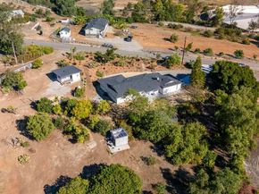 3781 Buena Creek Rd, Vista CA 92084