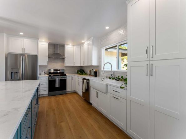 3781 Buena Creek Rd, Vista CA 92084