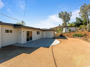 3781 Buena Creek Rd, Vista CA 92084