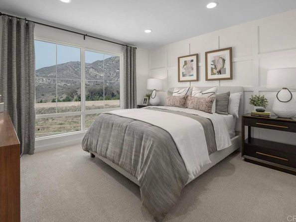 2523 Delphinium Lane, Carlsbad CA 92008