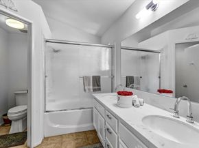 5536 Renaissance Avenue 1, San Diego CA 92122