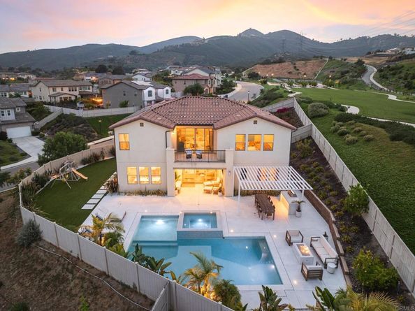 21847 Gallop Way, Escondido CA 92029
