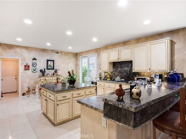 12665 Stanton, Tustin CA 92782