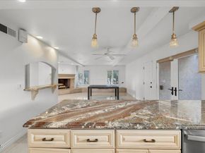 2222 Pier Avenue, Santa Monica CA 90405