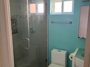 2222 Pier Avenue, Santa Monica CA 90405