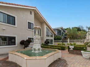 2222 Pier Avenue, Santa Monica CA 90405