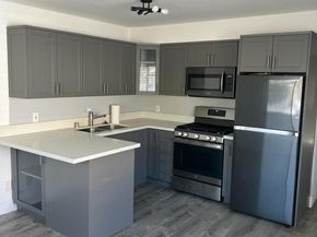 2222 Pier Avenue, Santa Monica CA 90405