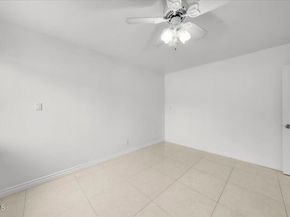 2222 Pier Avenue, Santa Monica CA 90405