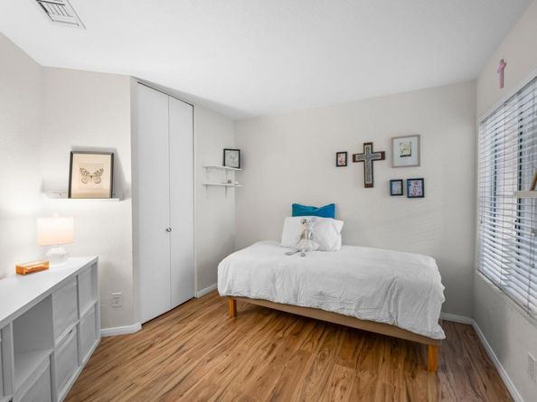 7228 Camino Degrazia 271, San Diego CA 92111