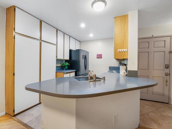 7228 Camino Degrazia 271, San Diego CA 92111