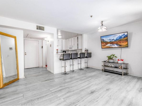 3980 Faircross Place 11, San Diego CA 92115