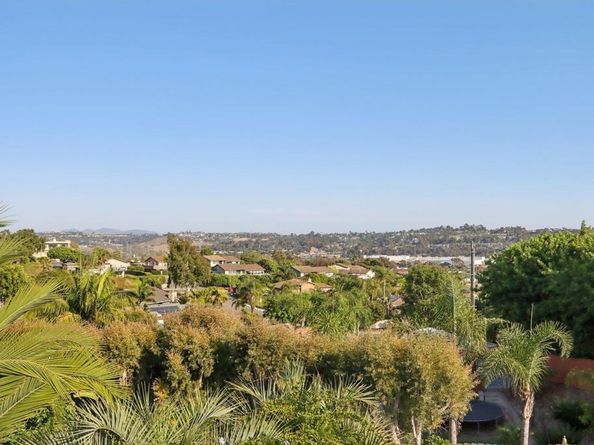 1895 Laurel Road, Oceanside CA 92054