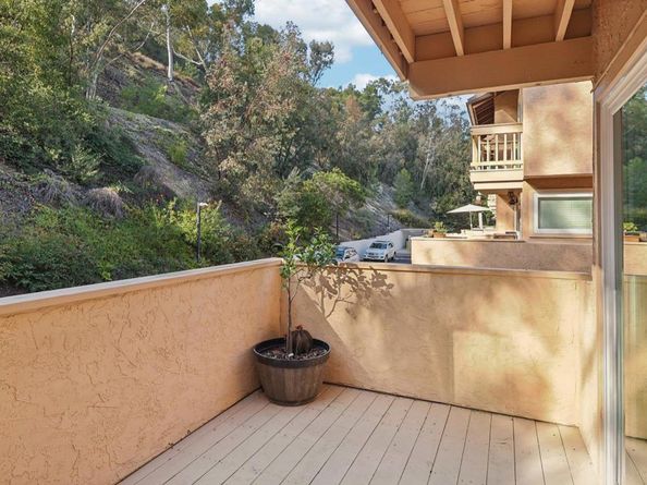 8262 Gilman Drive 1, La Jolla CA 92037