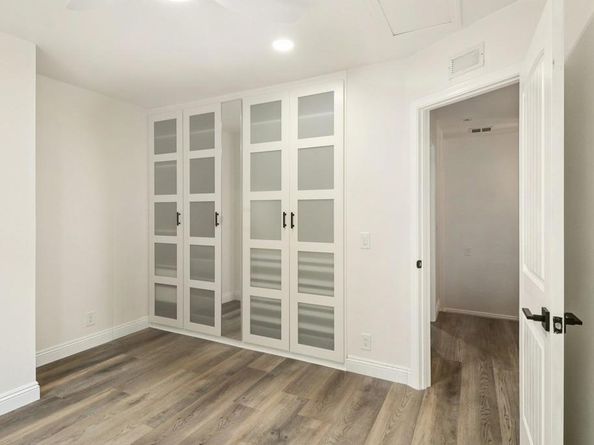 8262 Gilman Drive 1, La Jolla CA 92037