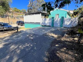 1789 Attix, Encanto CA 92114