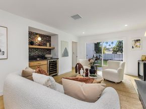 14362 Collins St, Sherman Oaks CA 91401
