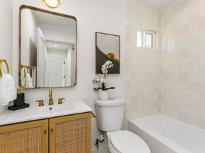 14362 Collins St, Sherman Oaks CA 91401
