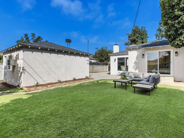 14362 Collins St, Sherman Oaks CA 91401