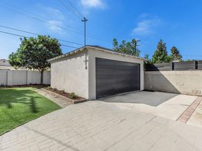 14362 Collins St, Sherman Oaks CA 91401