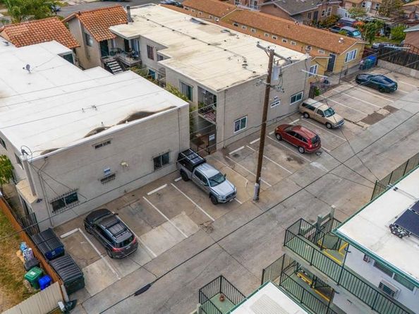 3825 Van Dyke Ave Apt 3, San Diego CA 92105