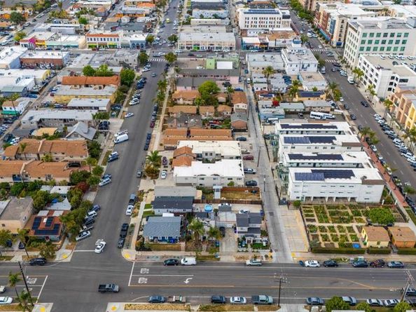 3825 Van Dyke Ave Apt 3, San Diego CA 92105