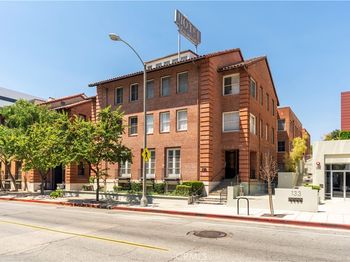 139 S Los Robles Avenue