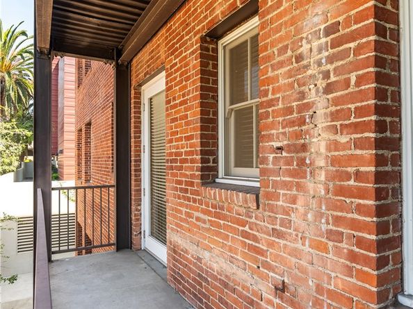 139 S Los Robles Avenue 205, Pasadena CA 91101