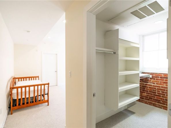 139 S Los Robles Avenue 205, Pasadena CA 91101