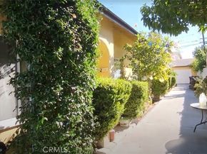 1240 S Muirfield Road, Los Angeles CA 90019