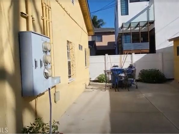 1240 S Muirfield Road, Los Angeles CA 90019