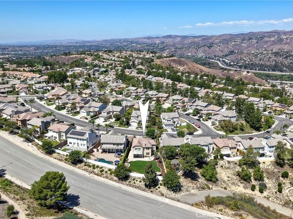 8844 E Crestview Lane, Anaheim Hills CA 92808