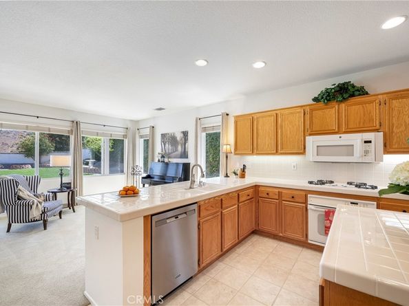 8844 E Crestview Lane, Anaheim Hills CA 92808