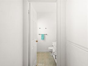 16 Wellesley 2, Irvine CA 92612