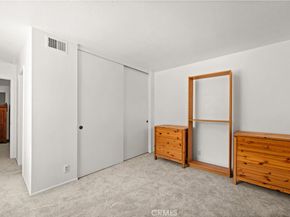16 Wellesley 2, Irvine CA 92612
