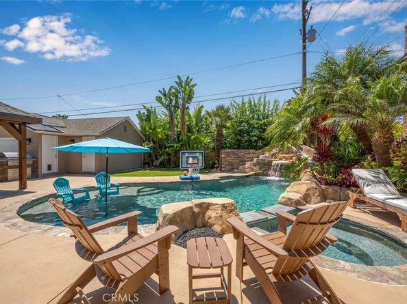 2762 Engel Drive, Rossmoor CA 90720