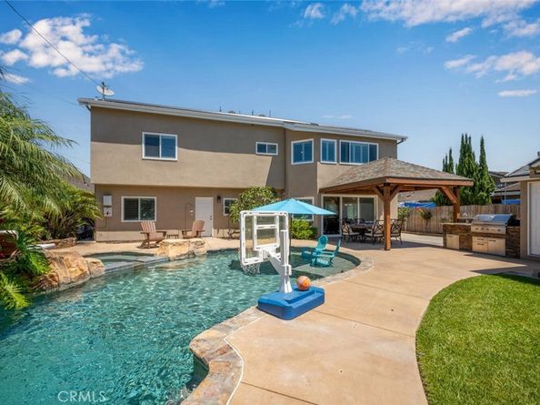 2762 Engel Drive, Rossmoor CA 90720