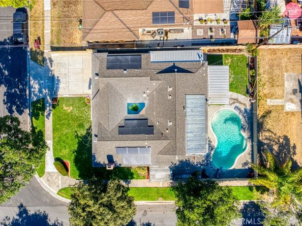 3622 W Kent Avenue, Santa Ana CA 92704