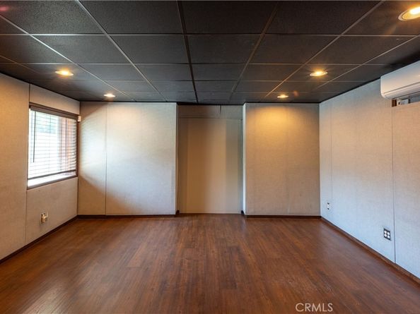 5835 Denny Avenue, North Hollywood CA 91601