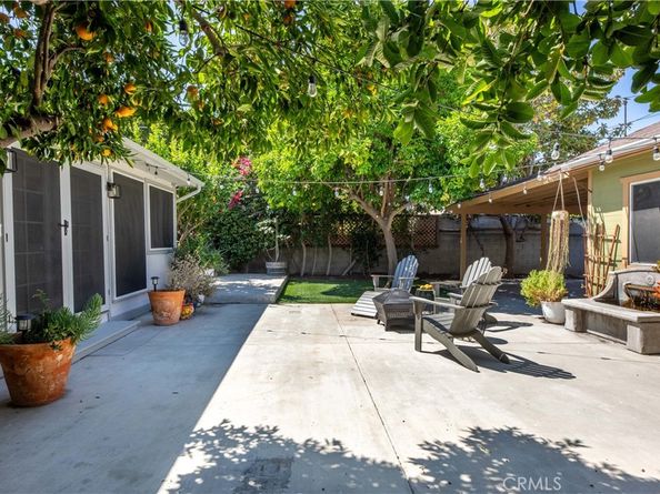 5835 Denny Avenue, North Hollywood CA 91601
