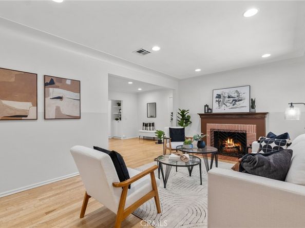 5835 Denny Avenue, North Hollywood CA 91601